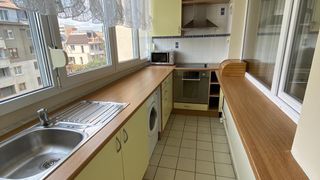 Двустаен апартамент в ж.к. Люлин 10.  (4)