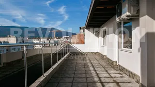 Тристаен Продажби, Младост 4, София (12)