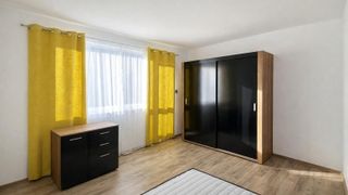 Тристаен апартамент в кв. Гагарин (2)