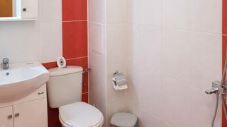 Двустаен апартамент под наем в кв. Младежки хълм (6)