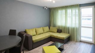 Двустаен апартамент в ж.к. Красно село.  (2)