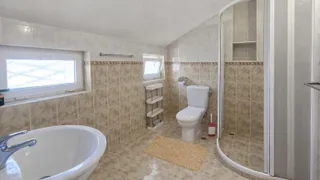Мезонет Наеми, Генерали, Варна (7)