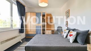 Двустаен апартамент в ж.к. Оборище.  (7)