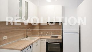 Dreizimmerwohnung Verleih, Kreuzförmiges Wasser, Sofia (2)