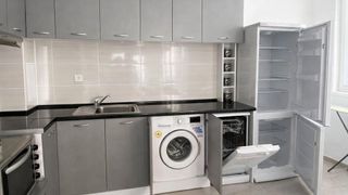 Южен ДВУСТАЕН апартамент в жк. Тракия (2)