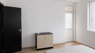 Южен ДВУСТАЕН апартамент в жк. Тракия (6)