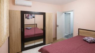Двустаен апартамент в кв. Каменица 2 (4)