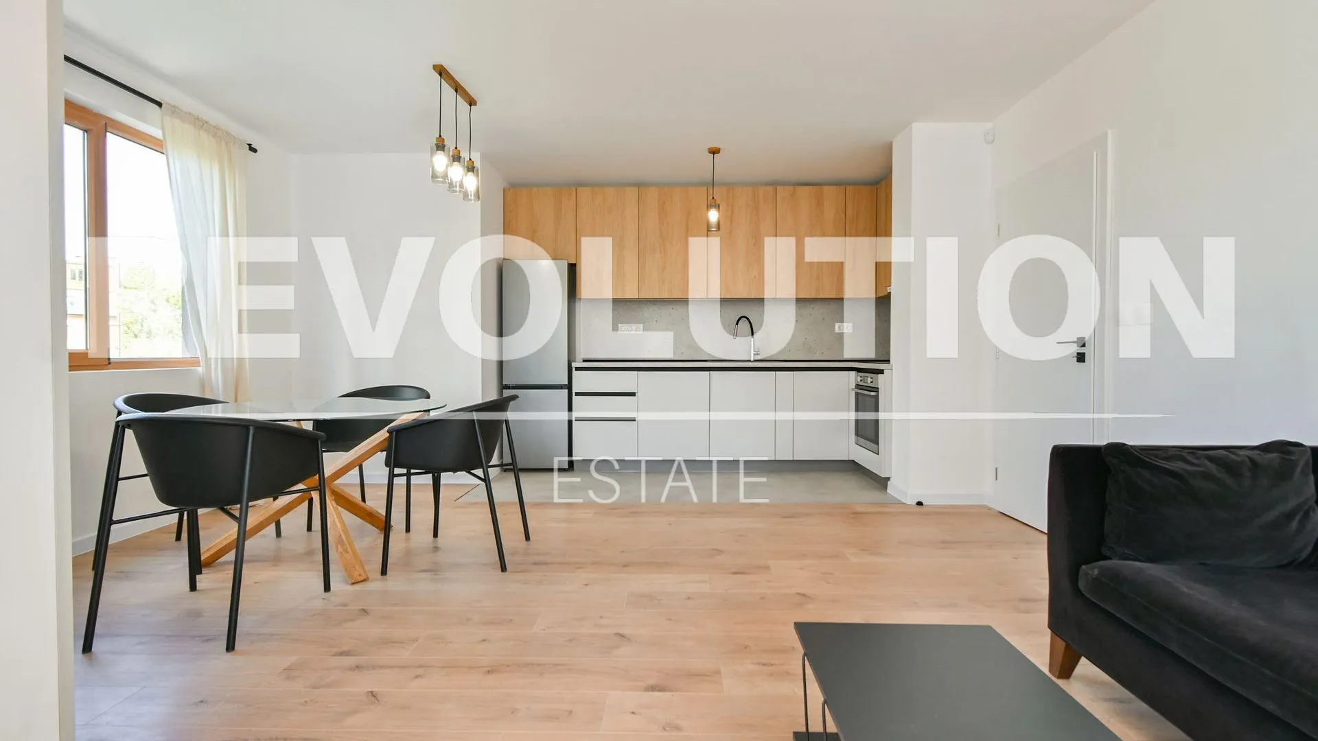 Three-room Rentals, Studentski Grad, Sofia – photo 1