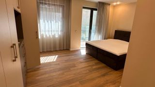 Tres habitaciones Alquileres, Este, Sofía (4)