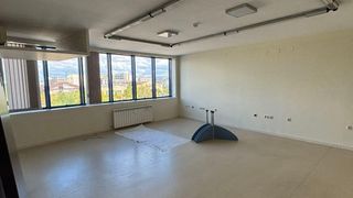 Офис Наеми, Център- пл.Македония, София (2)