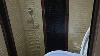 Тристаен Наеми, Красна поляна 2, София (7)