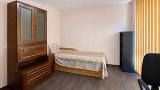 Тристаен Наеми, Левски, Варна (6)