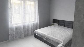 Тристаен Наеми, Бриз, Варна (5)