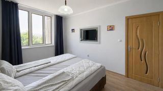 Тристаен апартамент  в гр.Варна, Център!  (3)