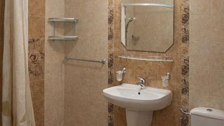 Двустаен апартамент под наем в кв. Младежки хълм (6)