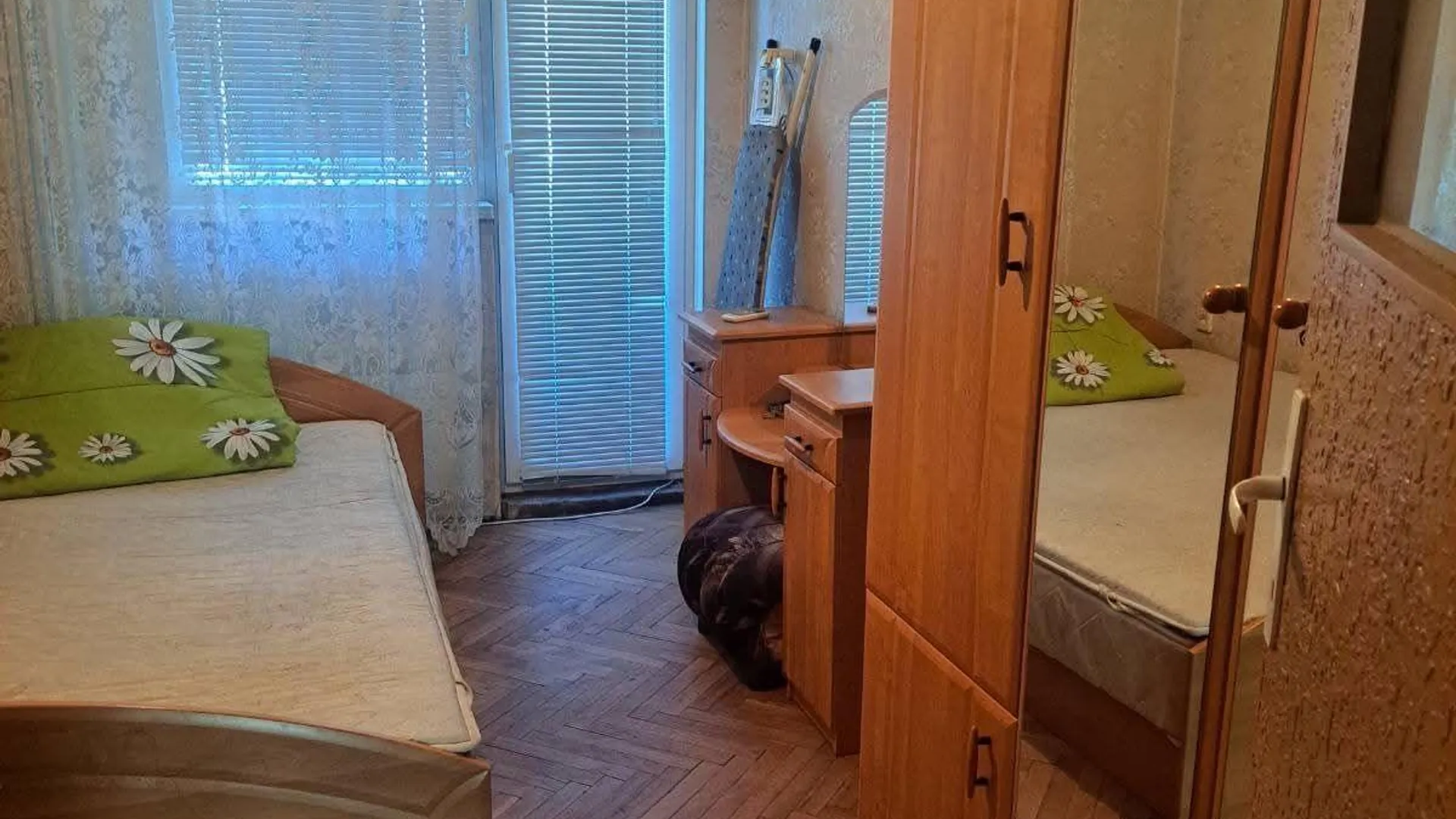 Етаж от къща Наеми, Левски, София – снимка 3