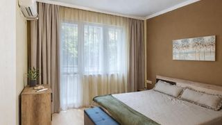 Тристаен Наеми, Винс, Варна (4)