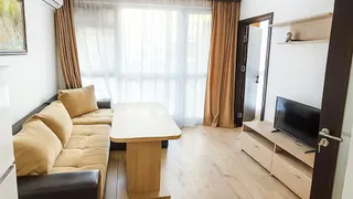Двустаен Наеми, Христо Смирненски, Пловдив