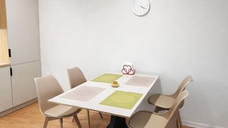 Двустаен апартамент в затворен комплекс в кв. Христо Смирненски (3)