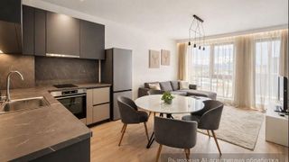 Модерен ДВУСТАЕН апартамент в затворен комплекс в района на Центъра