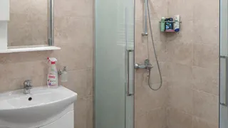 Къща Наеми, Аксаково, Варна (7)