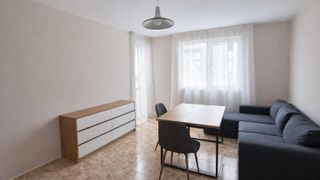 Двустаен Наеми, Колхозен пазар, Варна (2)