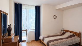 Dreizimmerwohnung Verleih, Kolchosmarkt, Warna (5)