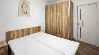 Тристаен Наеми, Конфуто, Варна (6)
