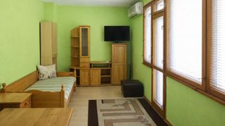 Двустаен Наеми, Колхозен пазар, Варна (3)