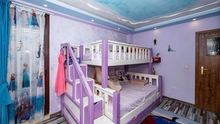 Тристаен апартамент в кв. Остромила/ С възможност за паркомясто!!! (7)
