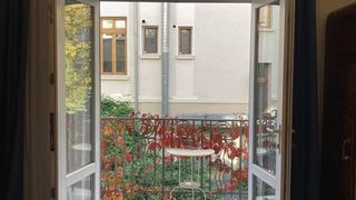 Двустаен апартамент с гараж в Центъра на София.  (10)