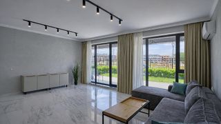 Двустаен апартамент в кв. Христо Смирненски/ С паркомясто в цената!!! (4)
