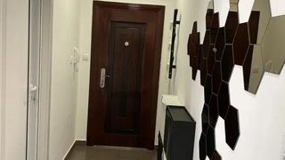 ЧИСТО НОВ! Тристаен апартамент в района на Центъра (9)