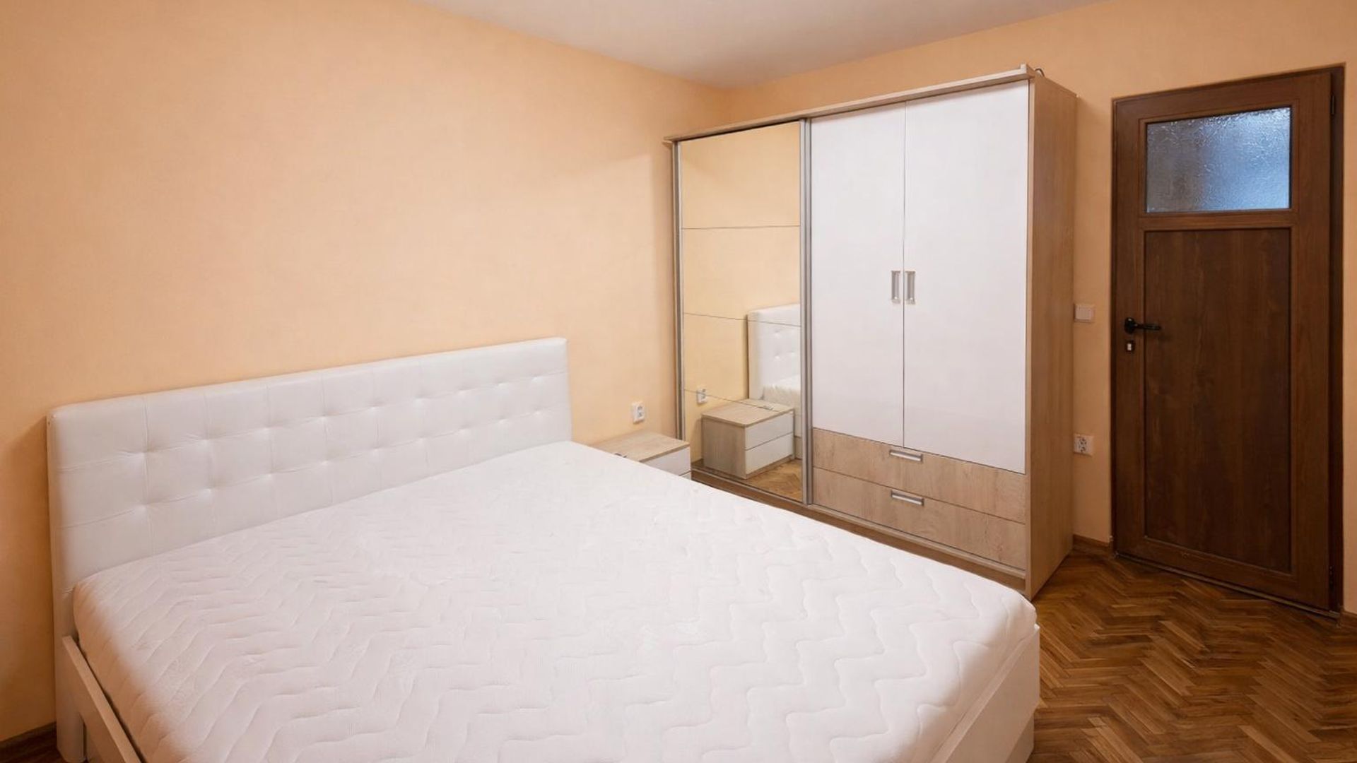 Two-bedroom Rentals, Zimno Kino Trakiya, Varna – photo 4