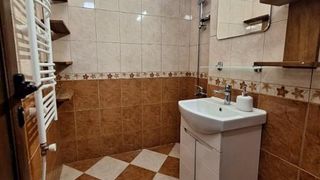 Тристаен Наеми, Стрелбище, София (9)