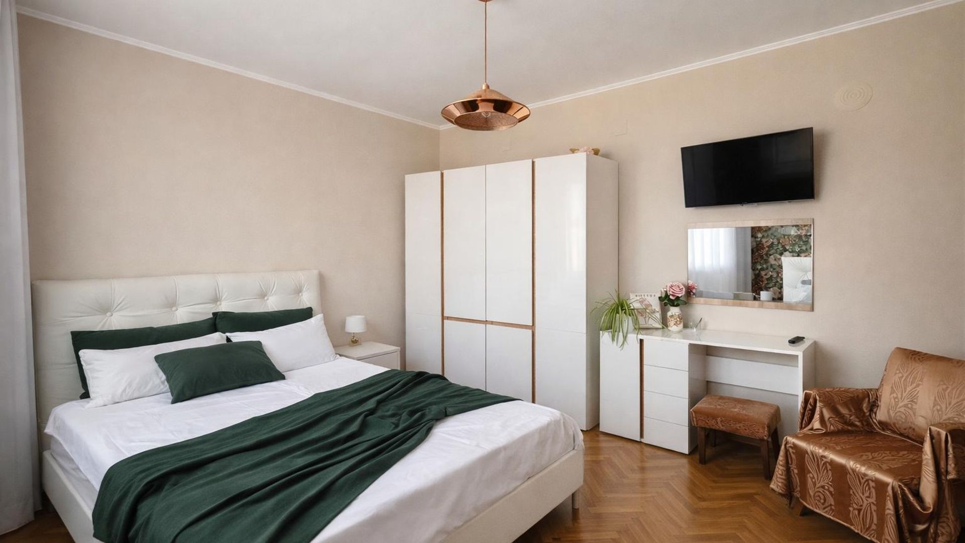 image_1791384878597_8668611299749828.jpg