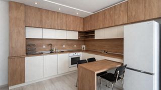 Едностаен Наеми, Бриз, Варна (2)