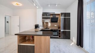 Двустаен Наеми, Бриз, Варна (3)
