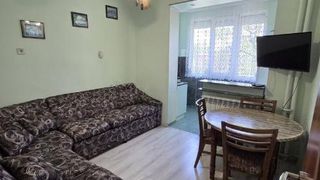 Тристаен апартамент в района на Мараша (2)