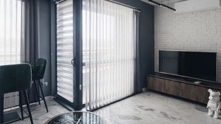 Прекрасен ДВУСТАЕН апартамент в кв. Христо Смирненски (5)