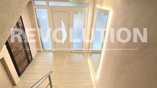Двустаен апартамент в района на Лятно кино Тракия! (2)