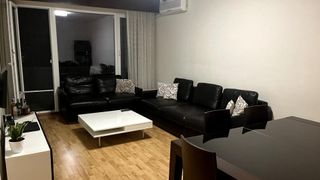 Тристаен апартамент в кв. Кючук Париж (9)