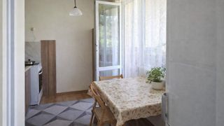 Двустаен апартамент в ж.к. Студентски град. (5)