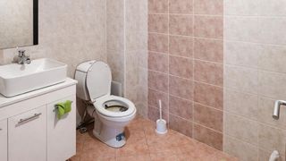 Тристаен Наеми, Бриз, Варна (7)