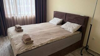 Луксозен ТРИСТАЕН апартамент кв. Южен/ С ДВЕ ПАРКОМЕСТА!!! (5)