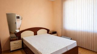 Двустаен Наеми, Колхозен пазар, Варна (7)
