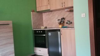 Ein-Zimmer-Zimmer Verleih, Zentrum - Mazedonienplatz, Sofia (3)