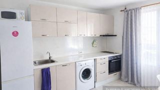 Двустаен апартамент  в гр.Варна, Колхозен пазар!  (3)