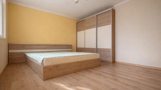 Тристаен апартамент  в гр.Варна, Център!  (2)