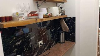 Двустаен апартамент в ж.к. Левски.  (2)